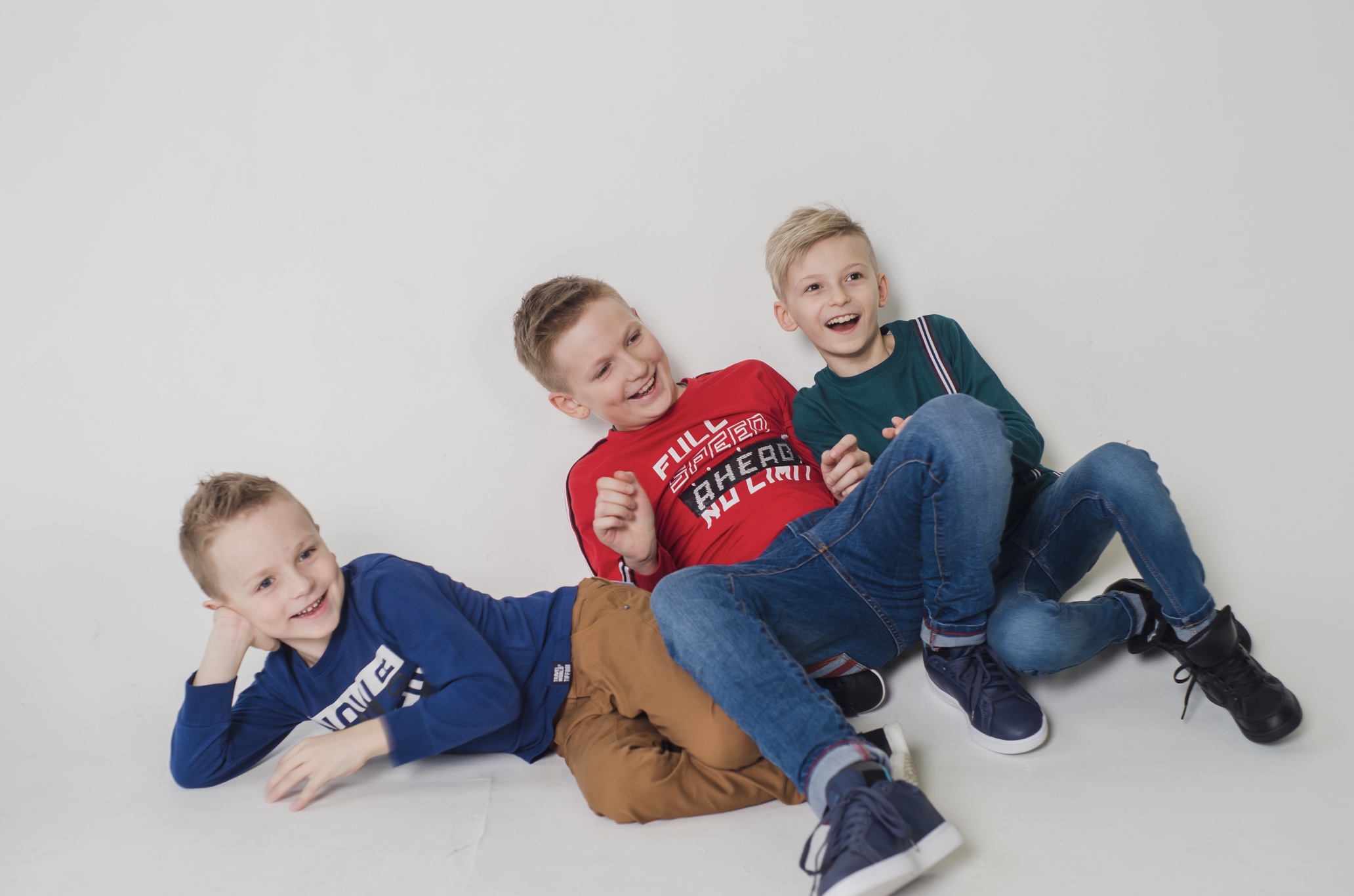 https://kids-avenue.com.ua/pages/gallery/104/Знімок екрана 2024-05-31 о 21.21.15.jpg
